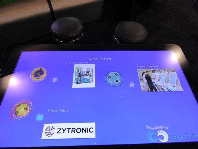 Zytronic Tangible Display ҵṩߴ紥ʶ