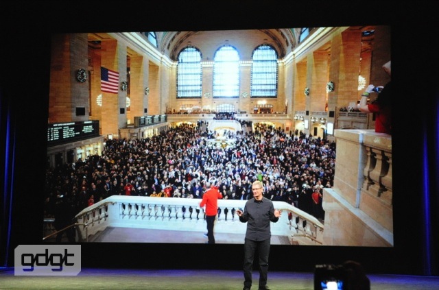 apple-ipad-event-2012_011.jpg