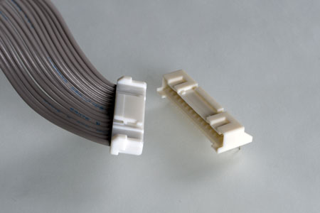 MOL089_WtoB_Micro-Lock.jpg