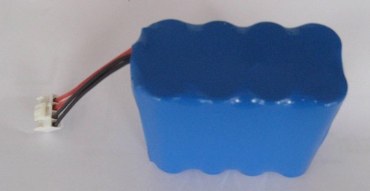 ﮵ 14.8V 4400mAH.jpg