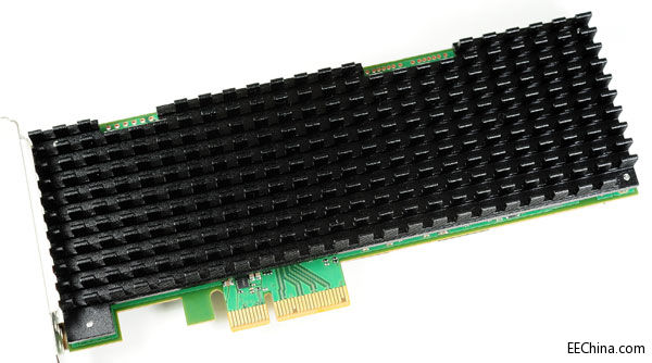 ǿʼ߶ҵ 3.2TB NVMe PCIe ̬Ӳ̣3D V-NAND