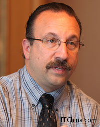 Robert-DeRobertis.jpg