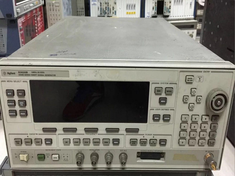 HP83630B.jpg