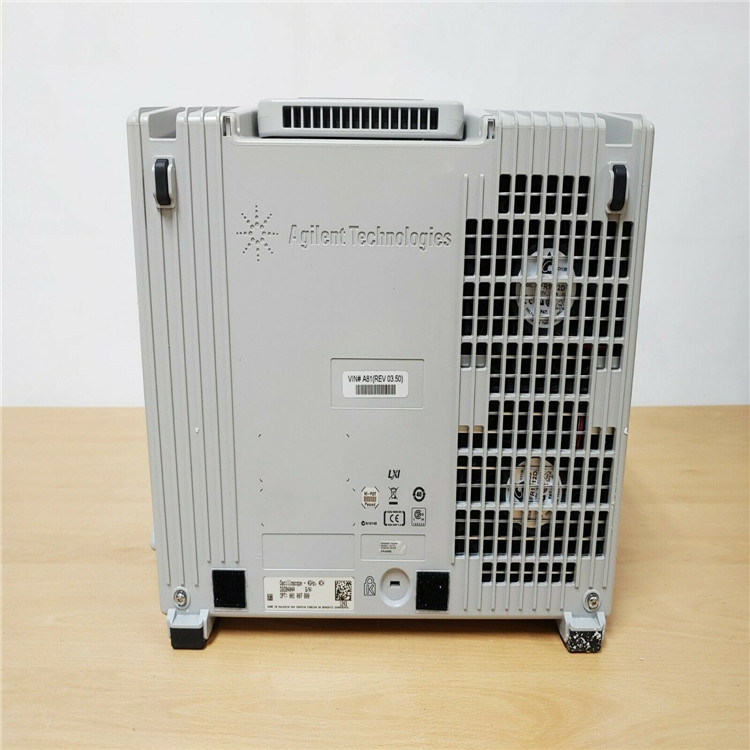DSO9404A-7.jpg