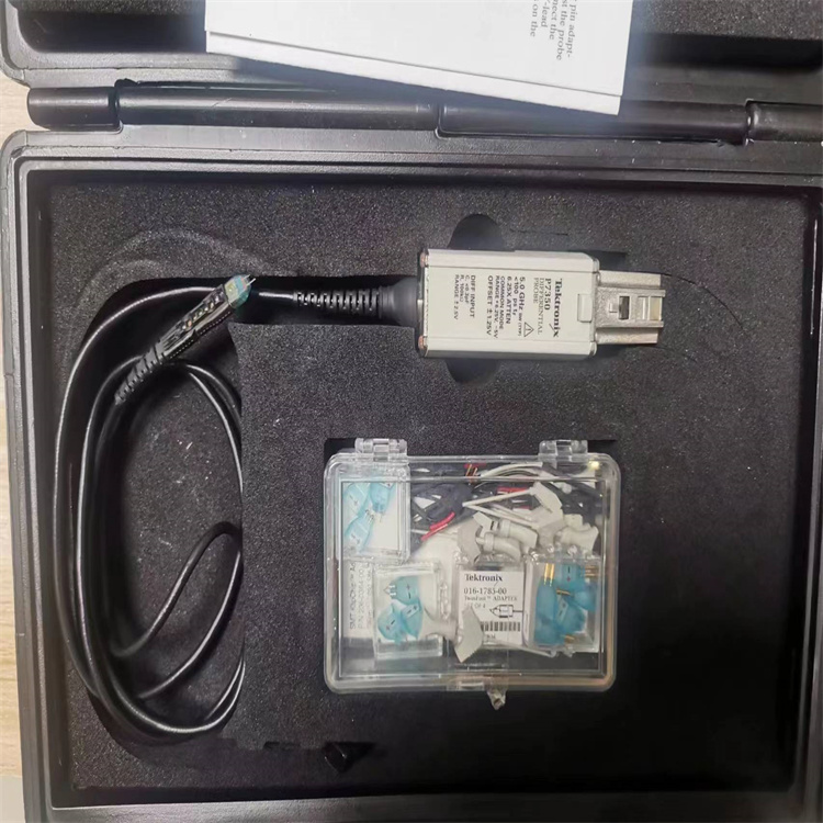 P7350 1_.jpg