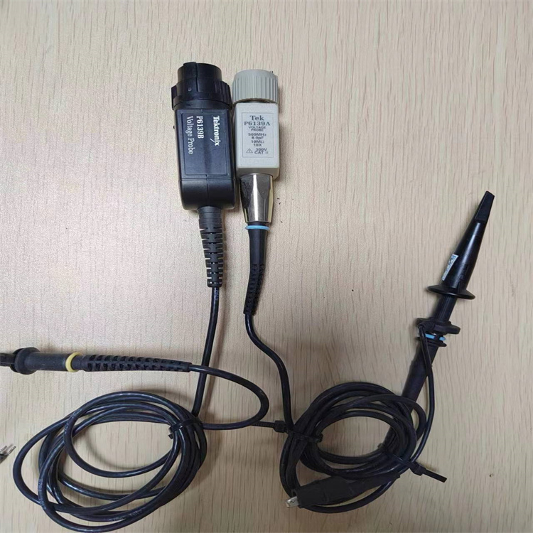 P6139B_.jpg