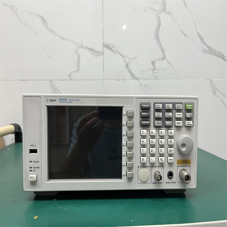 N9320B.jpg