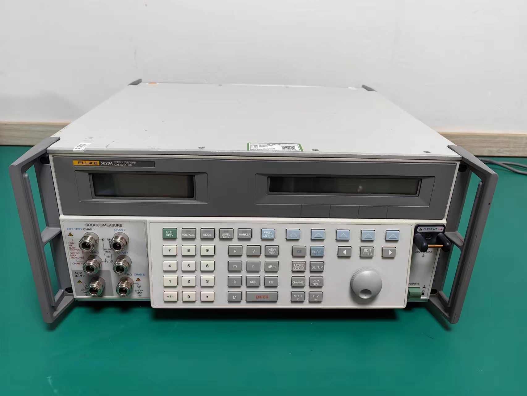 5820A 8.jpg